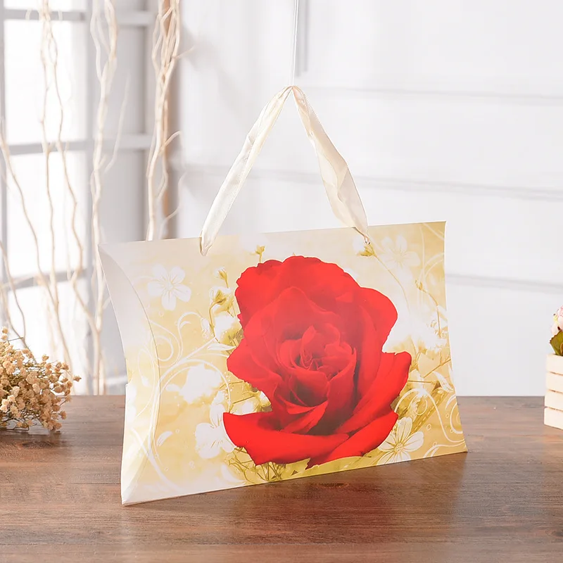 

100pcs/lot Large Rose pattern Handbag Kraft Paper Pillow Style Bag Handkerchief Silk Scarf Packing Boxes Gift Wrap Bag