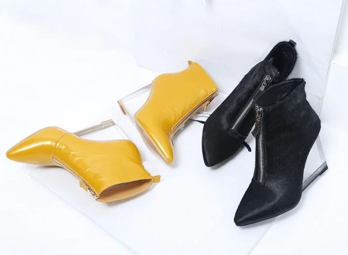 Новое поступление; черные ботинки из конского волоса для подиума; женские ботильоны в необычном стиле с вырезами и молнией спереди; женские ботинки высокого качества