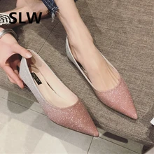 Туфли-лодочки из искусственной кожи без шнуровки; сезон весна; Новинка; блестящая ткань; повседневная обувь на плоской подошве; женская обувь с острым носком на шнуровке; модная обувь на резиновой подошве