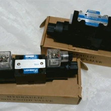 DSG-02-3C5 RC 1/4 соленоидный управляемый направленный клапан, три положения, ориентированный на пружины, Клеммная коробка разъем типа