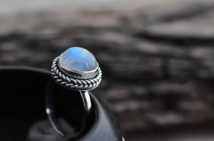 Кольцо ручной работы из чистого серебра 925 пробы с натуральным лунным камнем, синее круглое винтажное женское кольцо с пеньковым узором