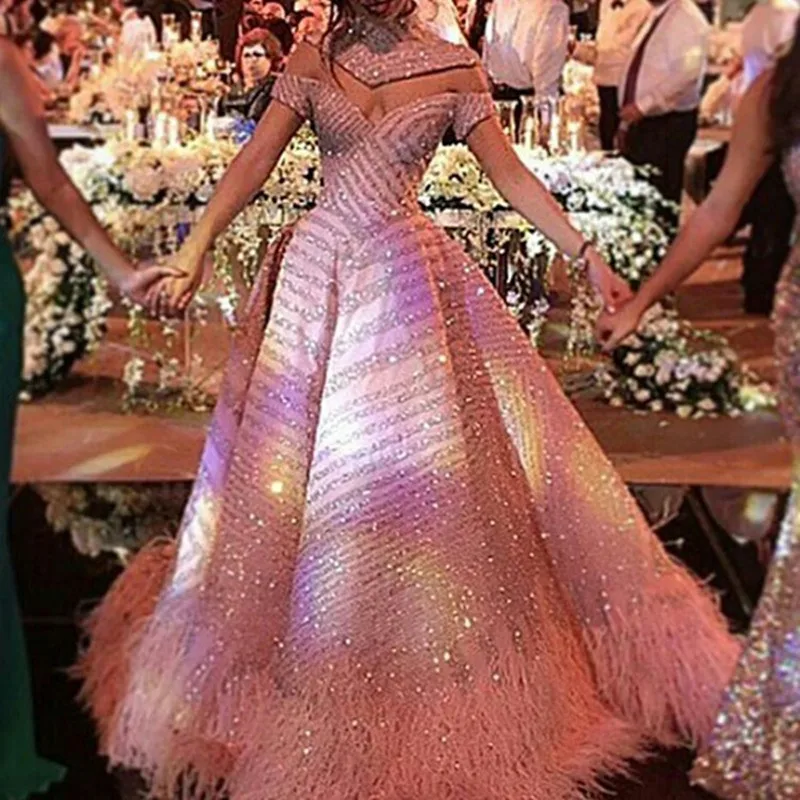 

Robe De Mariage 2019 Style Tulle With Feathers Wedding Dresse Muslim Hot Sale High Neck A-line Wedding Dresses Vestido De Noiva