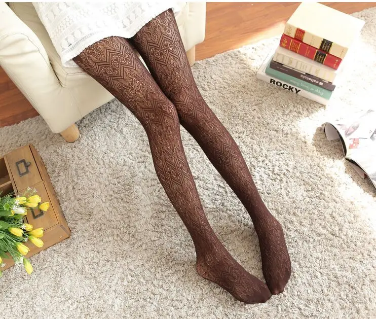 Lace Jacquard Weave Hollow Out Sexy Pantyhose Slim Vintage White Ultrathin Lucency Women Silk Socks Charming Legs Render Socks 9