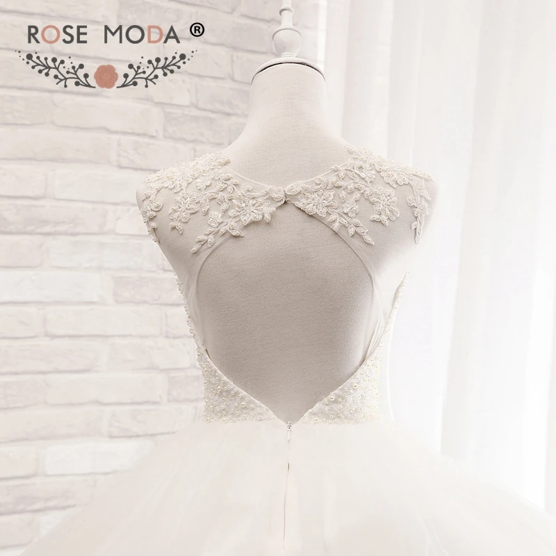 white graduation dressf