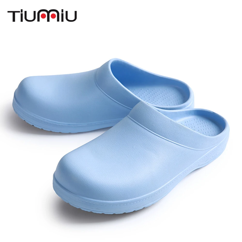 

2018 Medical Surgical Shoes Nurse Doctor Shoes Anti-Slip Protective Shoes Hospital Operating Room Lab Medical Work Flat Slippers