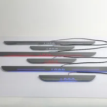 EOsuns светодиодный перемещение двери потертости Nerf бары и работает Панели двери порога свет накладки для DS DS5L DS6 DS5