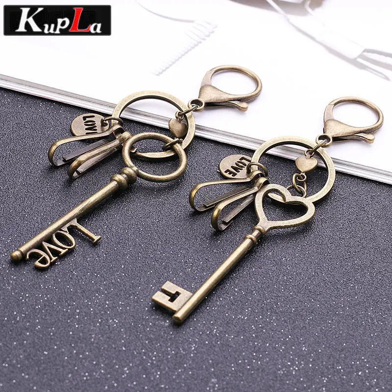Vintage Bronze Metal Key Keychains for Women Fashion Accessories