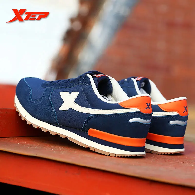 XTEP Brand Men's Retro Running Shoes Light Leather Men Sports Shoes Damping Runner Athletic