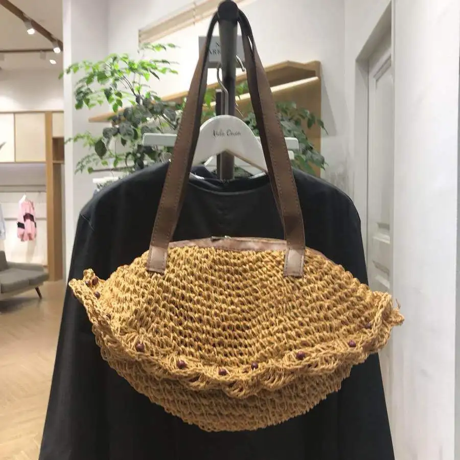 

Creative UFO Shape Large Straw Bags for Women Rattan Weave Ladies Handbags Round Wicker Shoulder Bags Summer Beach Purses Sac