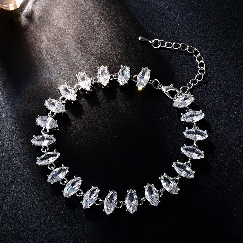 

FYM Fashion Brand 2 Colors Link Chain Cubic Zircon Bracelets & Bangles Boho Women Bracelet Jewelry Gift For Party