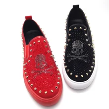 Slip On Skull Men Loafers Black Red Bling Bling Rhinestones Spikes Men Shoes Rivets Casual Flats Sneakers 3#15/15D50