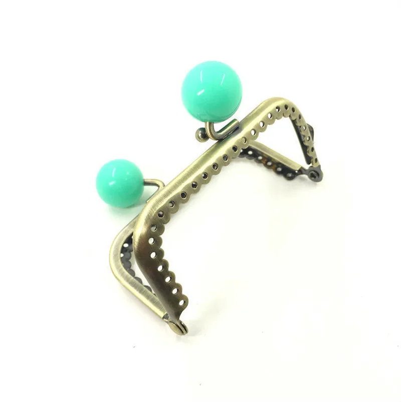 

13 Colors Fashion Purse Metalwork Metal Frame Rectangle Smooth Ruffled C Shape Candy Head Delicate Hole DIY Kiss Clasp Lock 85MM