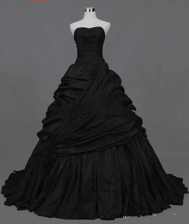 Black wedding dress with corset clearance