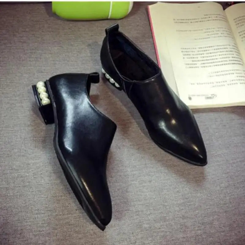 

2017 European Style Spring Female Pointed Toe Casual Shoes Fashion Beaded Pearl Square Heel Leather Flats Oxford Shoes For Women