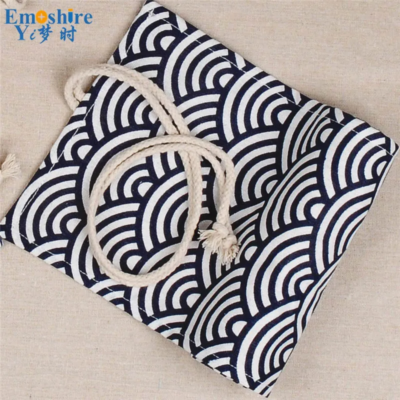 EMOSHIRE pencil box (3)