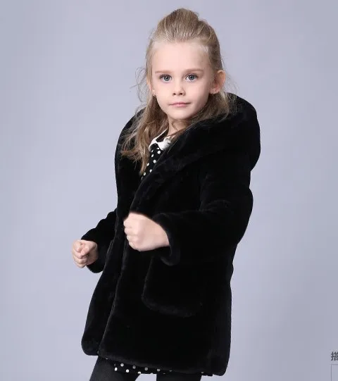 Baby girls and boys wear new winter coat cotton imitation fur coat thick coat