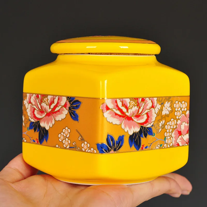 Chinese Classic Jingdezhen Ceramic Flower Pattern Small Tea Jar Portable Mini Decortion Vase Birthday Gift | Дом и сад