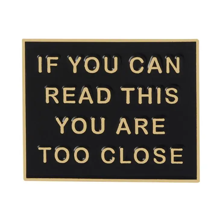 Красочная забавная фраза если вы можете прочесть это слишком близки