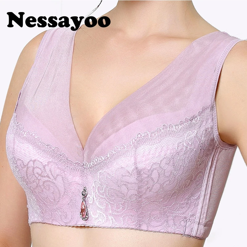 

Nessayoo Sexy Lace-trim Busty Full Coverage UnderWire Gather Bando Bras C D E Cup 36 38 40 42 44 Plus Size Black Red Beige Bra