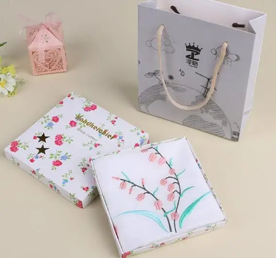 Дамы Вышивка печатных носовой платок с цветочным узором удивительный подарок для мальчиков девочек чистый хлопок носовые платки Экологически чистая коробочка упаковка