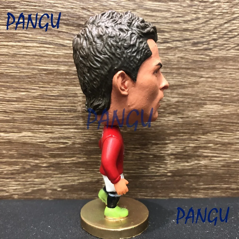 Soccerwe dolls figurine Sports stars C Ronaldo #7 classic  Movable joints resin model toy action figure collectible gift