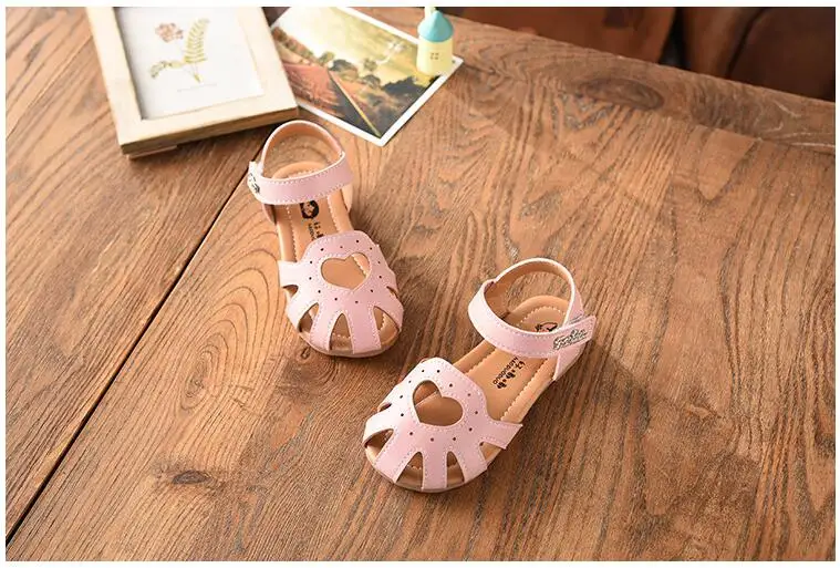 kids sandals (107)