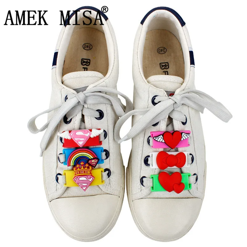 

Shoe Decorations of Casual Sports Shoe Shoelace Novelty Cartoon PVC Heart-shaped / Rainbow / Superman Shoes Charms Accessories