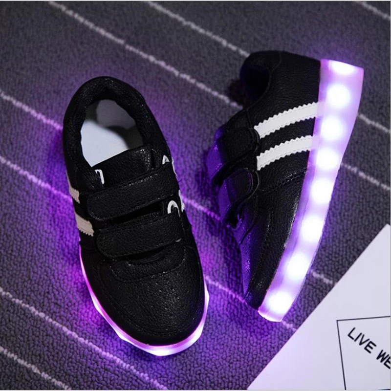 حجم 25-34//شاحن يو اس بي متوهجة الفتيات رياضية سلة Led الأطفال الإضاءة أحذية الفتيان مضيئة krasovki مضيئة رياضة