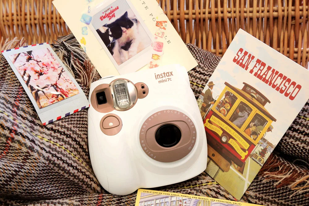 Fujifilm Instax Mini 7C Camera (11)