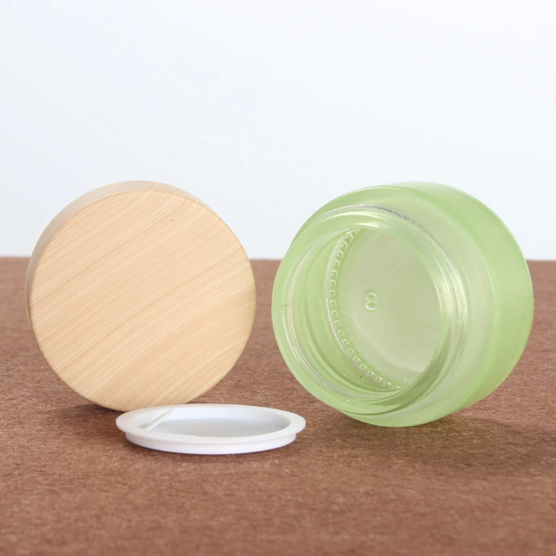 Download 30ml/20ml Wooden Refillable Small Container Lid Cosmetic ...