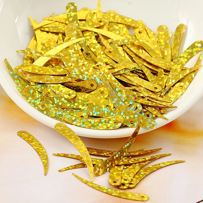 1000pcs Chilli Ivory Shape Sequins 5*32mm PVC Flat Paillette Hologram Decoration 1 Hole Laser Gold Confetti