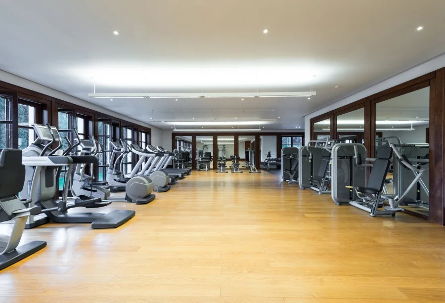 

Laeacco Sport Gym Interior Treadmill Fitness Wallpaper Baby Child Portrait Photo Backgrounds Photographic Backdrops Photo Studio
