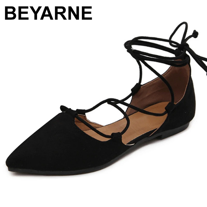 

BEYARNE New 2018 Fashion women Patent Leather rivets women flats shoes Sexy Pointed toe women low heels shoes woman