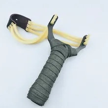 High quality Titanium Steel slingshot sling shot outdoor hunting accessories with powerful rubber band shooting game High quality Titanium Steel slingshot sling shot outdoor hunting accessories with powerful rubber band shooting game
