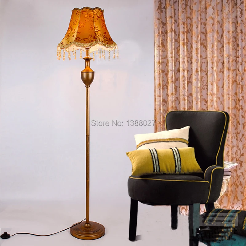 floor lamp 5.jpg