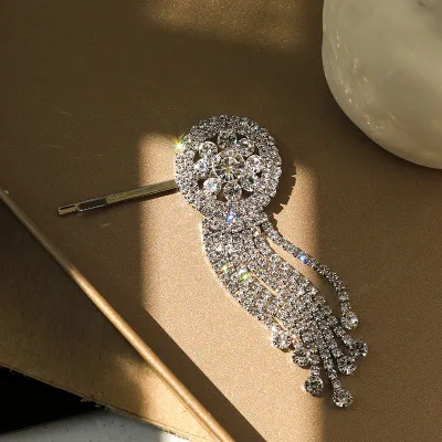 

2019 New Elegant Jewelry Dream Network For Women's Lady Round Hairpin Shiny Crystal Tassel Long Chain Beads Dangle Hair Clip H14