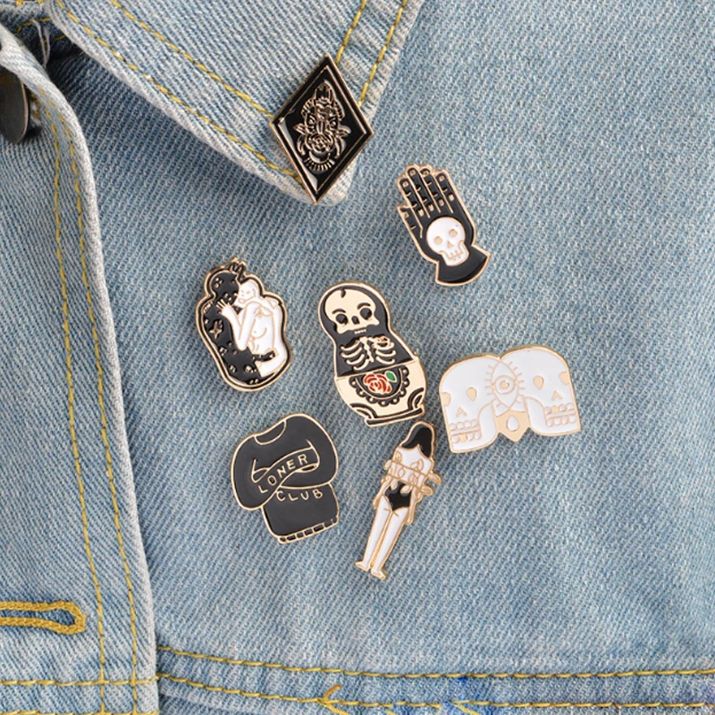 

LNRRABC Creative Skull Doll Totem Girl Cartoon Women Brooches Denim Clothes Badge Pins Button Jewelry Gift For Kids friends