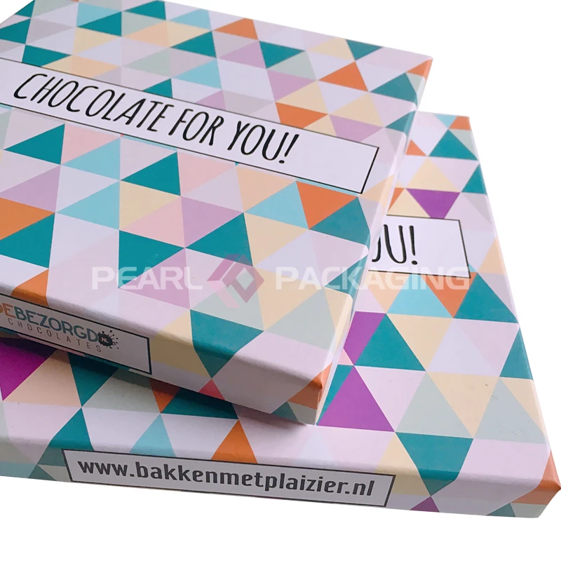 

Luxury Hard Cardboard Box, Wedding Gift Packaging, Valentine's Day, Base and Lid Cardboard Square Box for Chocolate Packaging