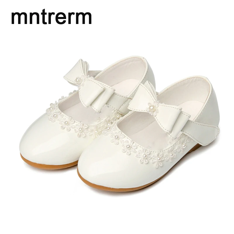 

2017 The New Hot Sale School Shoes Kids Bow Flower Girls Princess Party Shoes Performance Small White Leather School Shoes