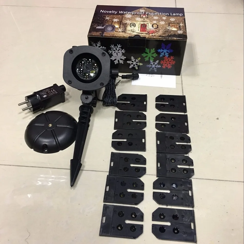 Beste LED Tuin Laser Projector Lamp met 12 stks Xmas Patronen IP44 Waterdichte Vakantie Projector Voor Kerst Outdoor Landschap Decor