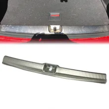 KOUVI High quality stainless steel Rear Bumper cover door sill plate for Audi Q2 2016 2017 2018 car styling high quality stainless steel rear windowsill panel rear bumper protector sill for hyundai tucson 2015 2016 2017 2018 car styling