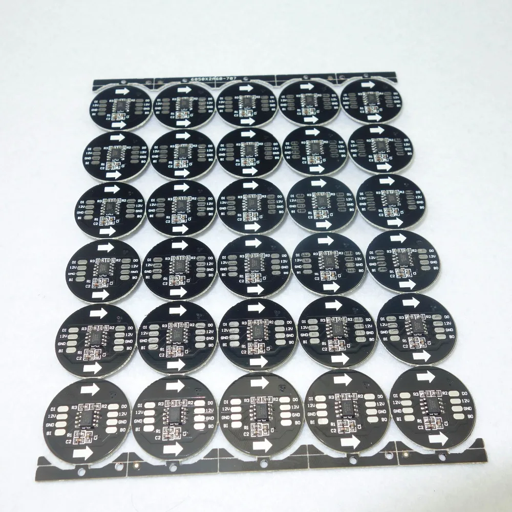 DC12V WS2818 5050 SMD addressable pixel PCBA 3pcs 5050 SMD LED 0.96W 26mm diamter 0.72W black PCB