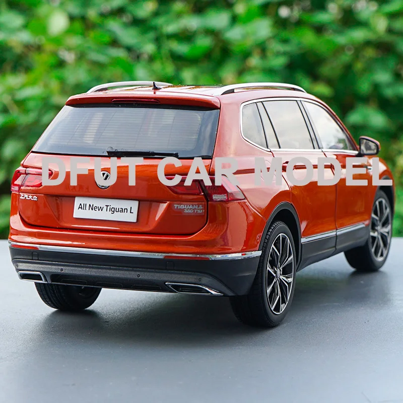 Литая 1:18 игрушка из сплава, модель спортивного автомобиля TIGUAN L, детские игрушечные машинки, оригинальные авторизованные подлинные детские игрушки, подарок