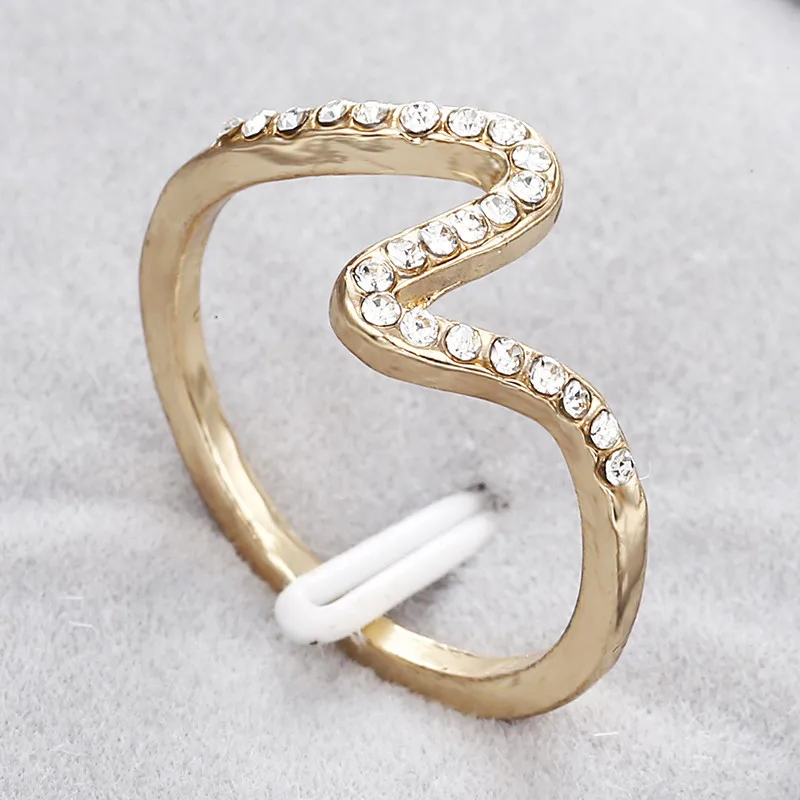 Rhinestone irregular Z shape Ring Women Wedding Ring Zircon Classic