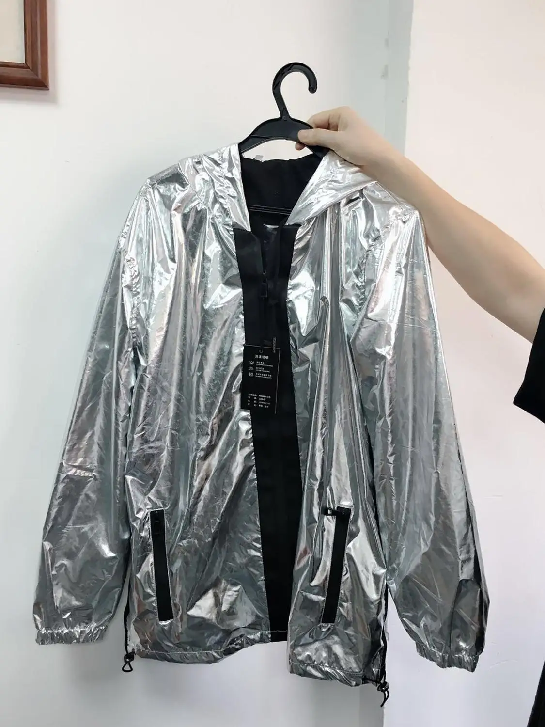 Яркая Серебряная мягкая куртка мужская мода хип-хоп куртка и пальто на молнии с капюшоном ветровка мужская уличная одежда размера плюс 4XL A5532