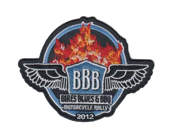 

Мотоцикл ралли Вышивка Патчи сделаны из саржевого перегрева границы и ПВХ подложки индивидуальные MOQ50pcs Бесплатная доставка