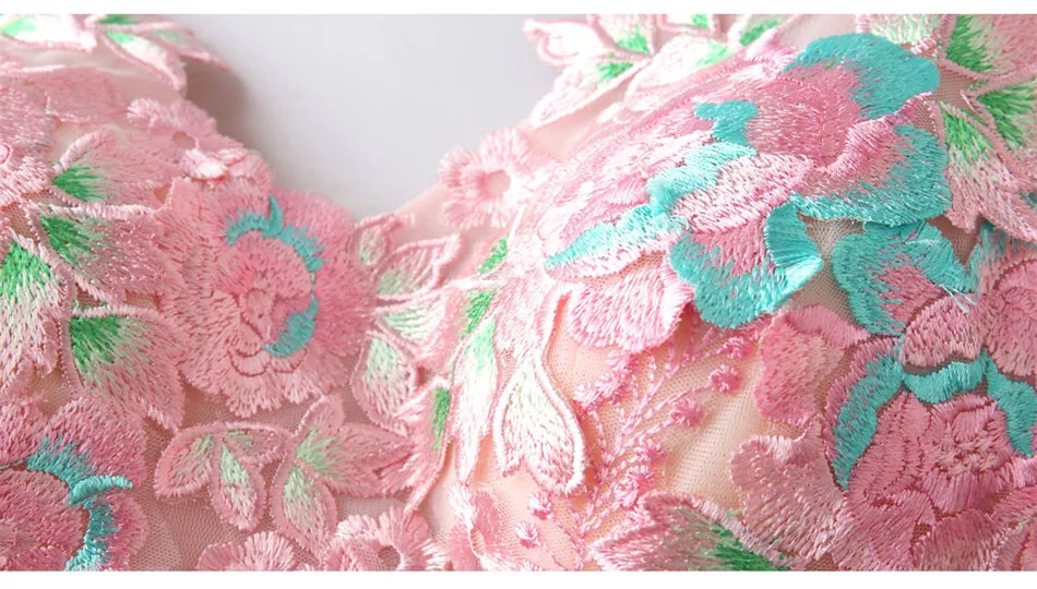 Это Yiiya платья на выпускной из тюлевой ткани Розовая вышивка v-образным вырезом Половина рукава трапециевидной формы длина до пола на заказ плюс размер платья для выпускного вечера LX861