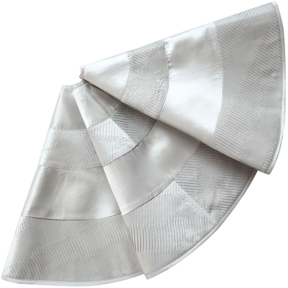 

Free Shipping Silvery Pleat Faux Silk Patchwork Christmas Tree Skirt- 90cm P2854