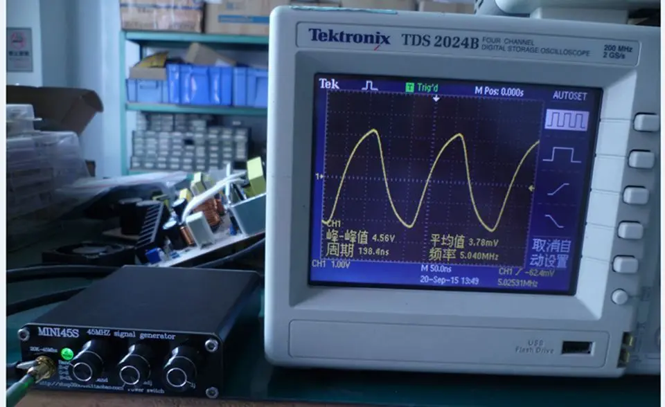 Новое поступление MINI45S 20 К-45 мГц DC8-12V генератор сигналов Потенциометр регулировки