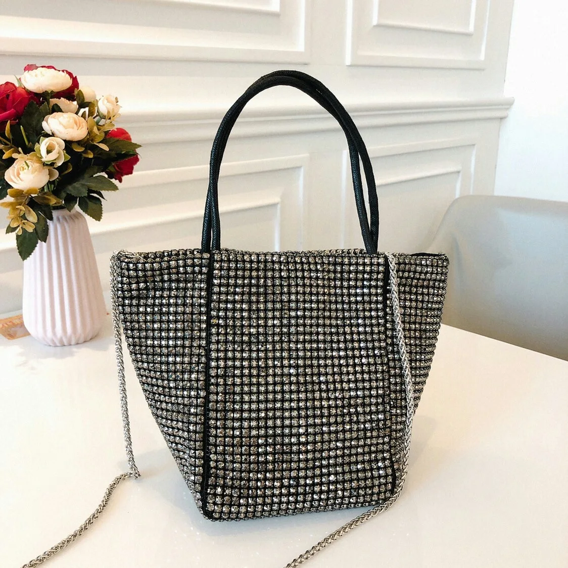 

Xinkuan Korea East Gate Woman Package Diamond Rhinestone Package Dumplings Package Network Red Joker Single Shoulder Satchel